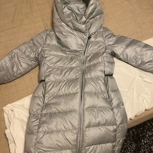 Women’s small Nike puffer jacket